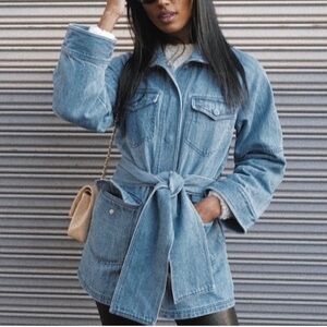 L'Academie The Camillei Jacket in Indigo Blue